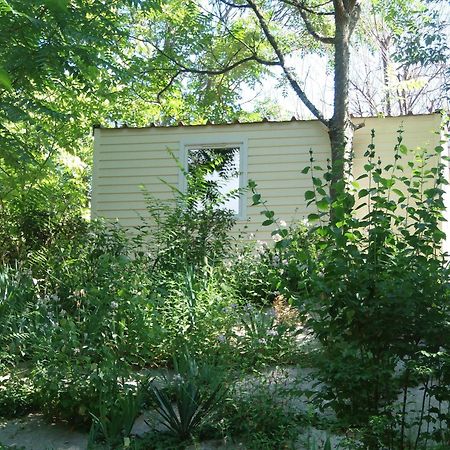 Camping Les Sources 생장뒤가르 외부 사진