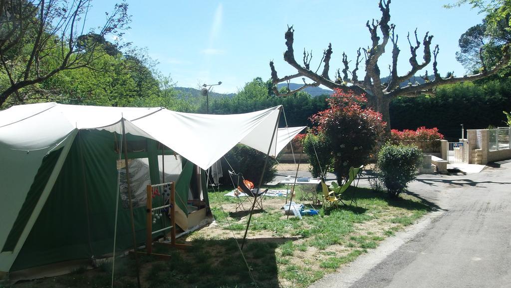 Camping Les Sources 생장뒤가르 외부 사진